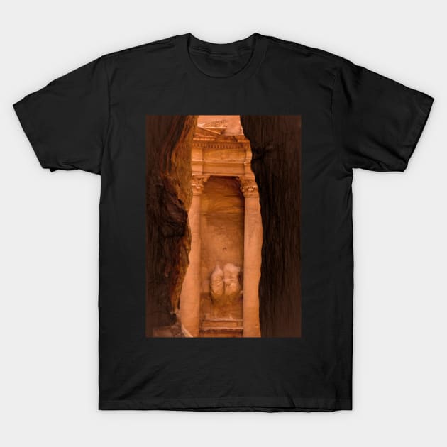 First Sight of The Treasury at Petra T-Shirt by IanWL